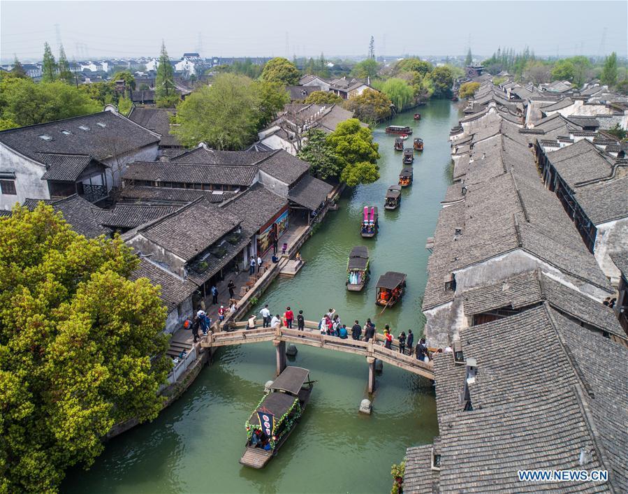 Temple fair held in historic town of Wuzhen(1/6)